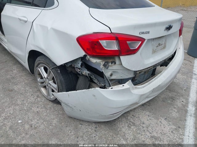 Chevrolet Cruze Lt Auto 2018 1G1BE5SM7J7179162 Image 6