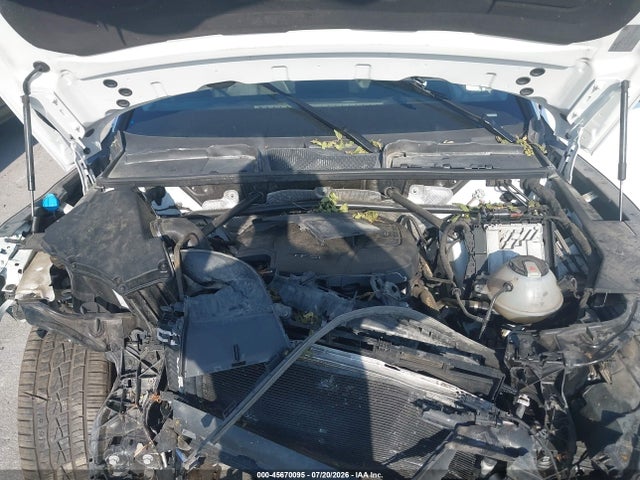 45670095 :رقم المزاد ، WA1CNAFY6J2227663 vin ، 2018 Audi Q5 2.0t Premium/2.0t Tech Premium مزاد بيع