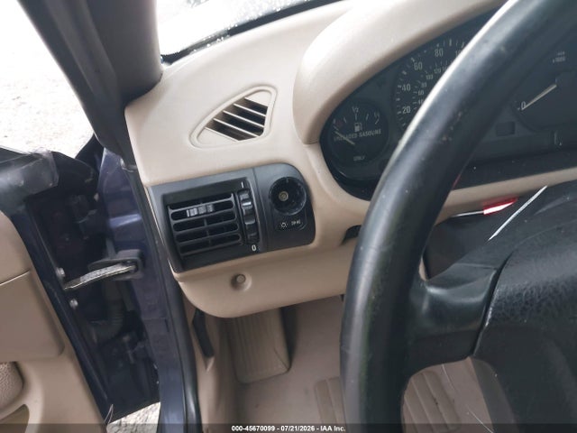 45670099 :رقم المزاد ، 4USCJ333XWLG20702 vin ، 1998 Bmw Z3 2.8 مزاد بيع