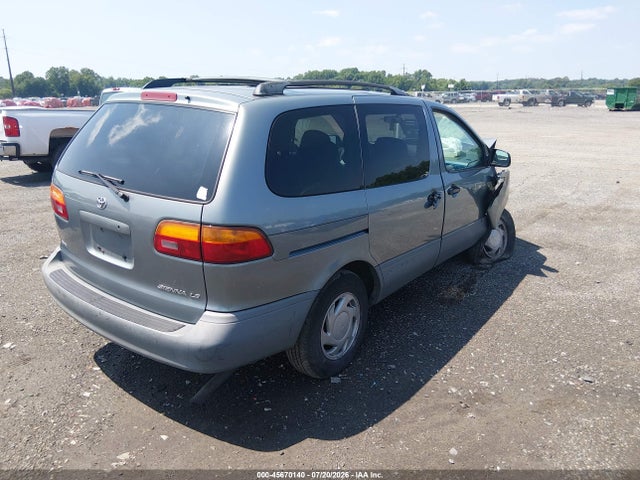 Продажа на аукционе авто 2000 Toyota Sienna Le, vin: 4T3ZF13C8YU302340, номер лота: 45670140