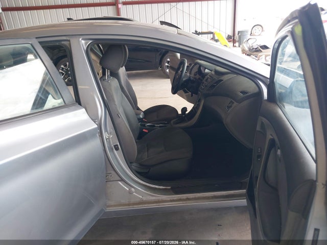 Hyundai ELANTRA SE 2016 5NPDH4AEXGH672995 Image 5