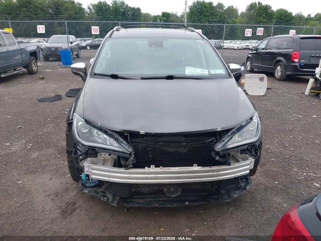 Aukcja sprzedaży 2018 Chrysler Pacifica Hybrid Limited, vin: 2C4RC1N77JR339663, numer aukcji: 45670189