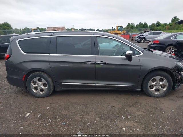 Aukcja sprzedaży 2018 Chrysler Pacifica Hybrid Limited, vin: 2C4RC1N77JR339663, numer aukcji: 45670189