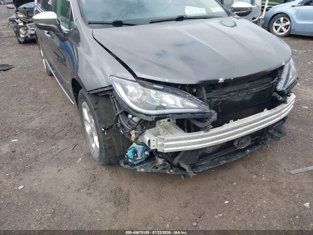 Aukcja sprzedaży 2018 Chrysler Pacifica Hybrid Limited, vin: 2C4RC1N77JR339663, numer aukcji: 45670189