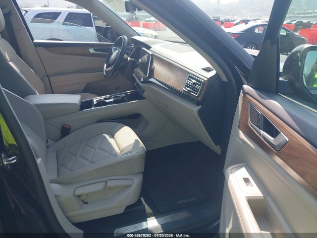 Продаж на аукціоні авто 2024 Volkswagen Atlas 2.0t Se W/technology, vin: 1V2WR2CA3RC575235, номер лоту: 45670202