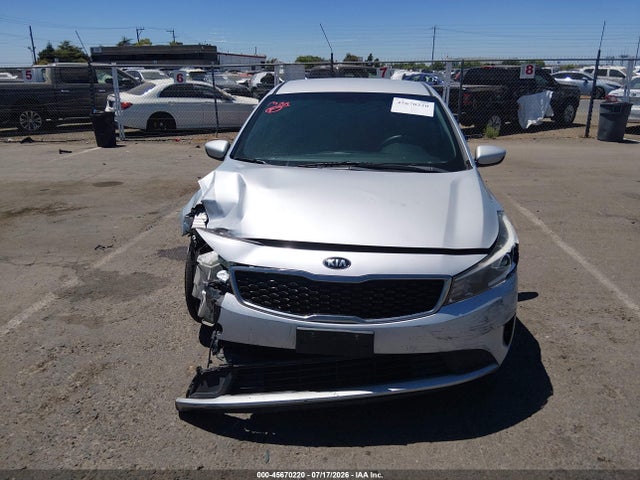 KIA FORTE LX 2017 3KPFK4A73HE066455 Image 6