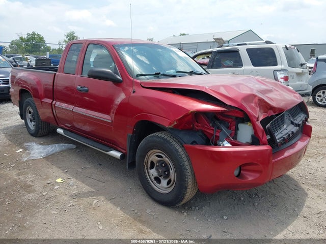 2008 Mitsubishi Raider Ls მანქანა იყიდება აუქციონზე, vin: 1Z7HC22K68S619565, აუქციონის ნომერი: 45670261