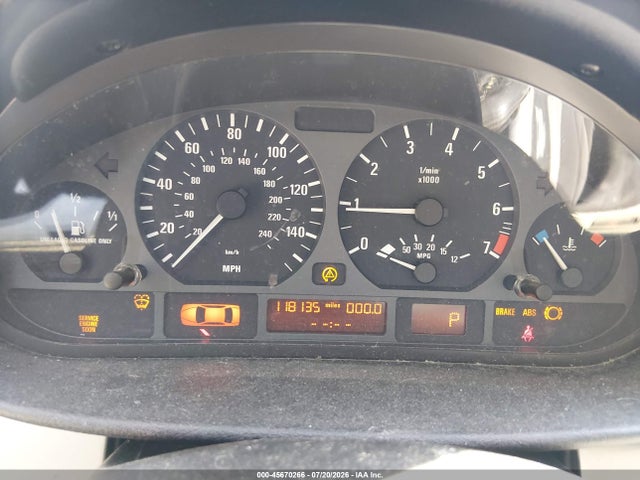 2004 Bmw 325xi მანქანა იყიდება აუქციონზე, vin: WBAEU33484PR13982, აუქციონის ნომერი: 45670266