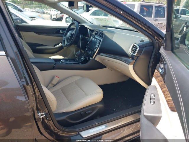 Продажа на аукционе авто 2016 Nissan Maxima 3.5 Platinum, vin: 1N4AA6AP0GC385011, номер лота: 45670284