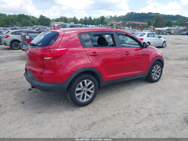 KNDPBCAC1F7680770 KIA Sportage Lx