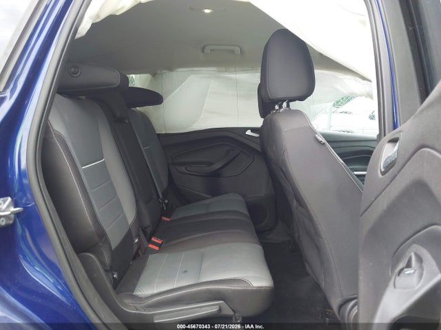 Продаж на аукціоні авто 2015 Ford Escape Se, vin: 1FMCU0G78FUB27273, номер лоту: 45670343