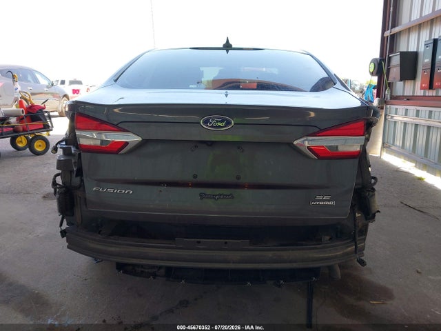 45670352 :رقم المزاد ، 3FA6P0LUXLR266222 vin ، 2020 Ford Fusion Hybrid Se مزاد بيع