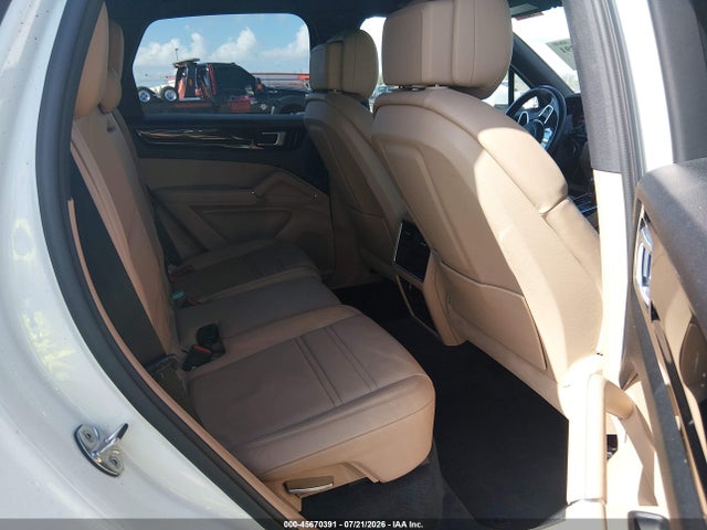 45670391 :رقم المزاد ، WP1AA2AY2KDA05213 vin ، 2019 Porsche Cayenne مزاد بيع