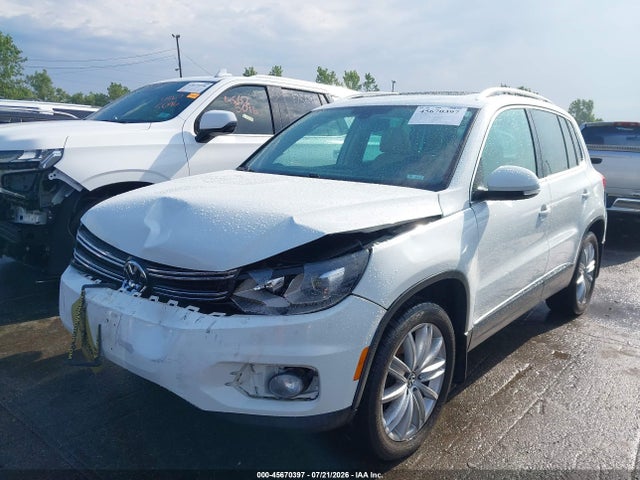 2016 Volkswagen Tiguan Se მანქანა იყიდება აუქციონზე, vin: WVGBV7AX7GW551785, აუქციონის ნომერი: 45670397