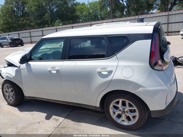 Продаж на аукціоні авто 2025 Kia Soul Lx, vin: KNDJ23AU7S7966034, номер лоту: 45670426