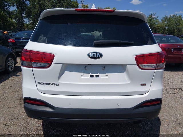 45670439 :رقم المزاد ، 5XYPG4A32HG322266 vin ، 2017 Kia Sorento 2.4l Lx مزاد بيع
