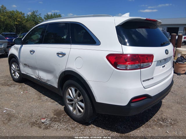 45670439 :رقم المزاد ، 5XYPG4A32HG322266 vin ، 2017 Kia Sorento 2.4l Lx مزاد بيع