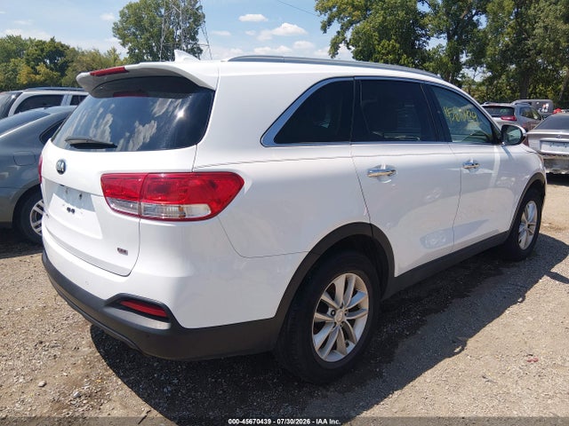 45670439 :رقم المزاد ، 5XYPG4A32HG322266 vin ، 2017 Kia Sorento 2.4l Lx مزاد بيع