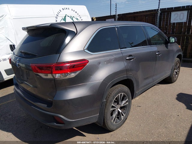 45670471 :رقم المزاد ، 5TDBZRFH4KS974838 vin ، 2019 Toyota Highlander Le مزاد بيع