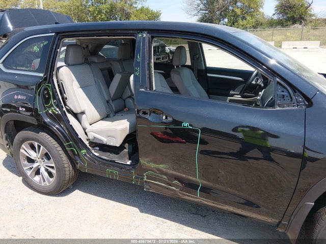Toyota Highlander Le Plus V6 2015 5TDBKRFH5FS145738 Image 18