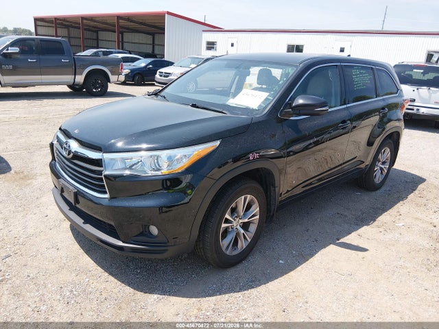 Toyota Highlander Le Plus V6 2015 5TDBKRFH5FS145738 Image 2