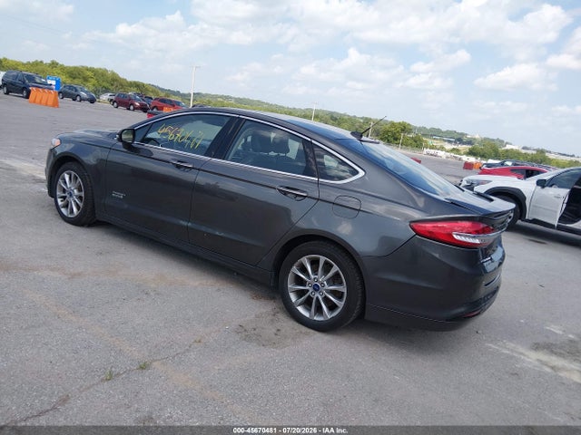 2018 Ford Fusion Energi Platinum/titanium მანქანა იყიდება აუქციონზე, vin: 3FA6P0SU8JR135885, აუქციონის ნომერი: 45670481