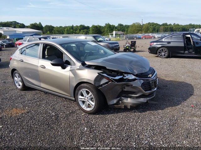 2017 Chevrolet Cruze Lt Auto მანქანა იყიდება აუქციონზე, vin: 3G1BE6SM1HS578943, აუქციონის ნომერი: 45670523