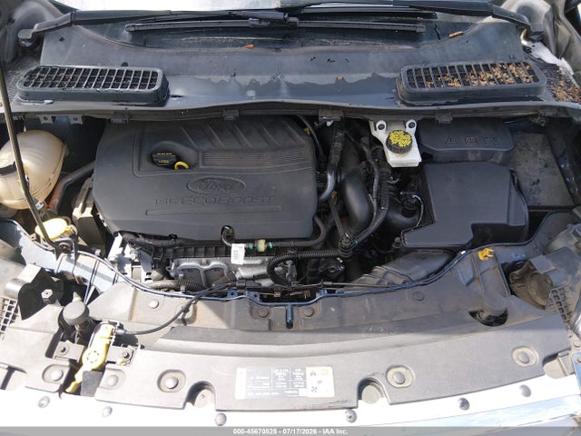 1FMCU9GD4JUB44185 Ford ESCAPE SE