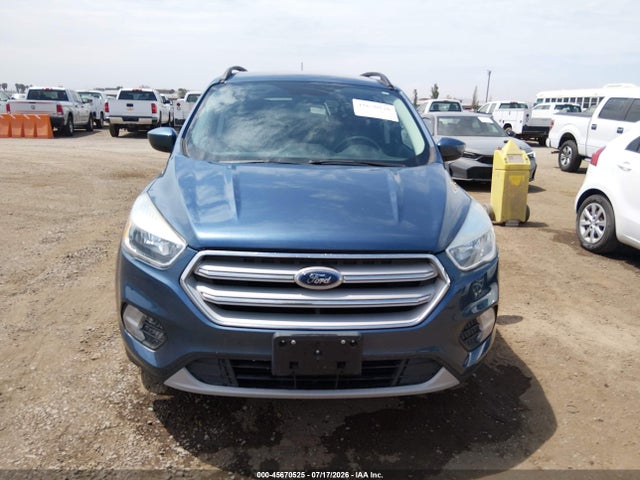 1FMCU9GD4JUB44185 Ford ESCAPE SE