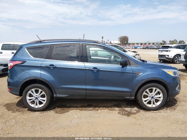 1FMCU9GD4JUB44185 Ford ESCAPE SE