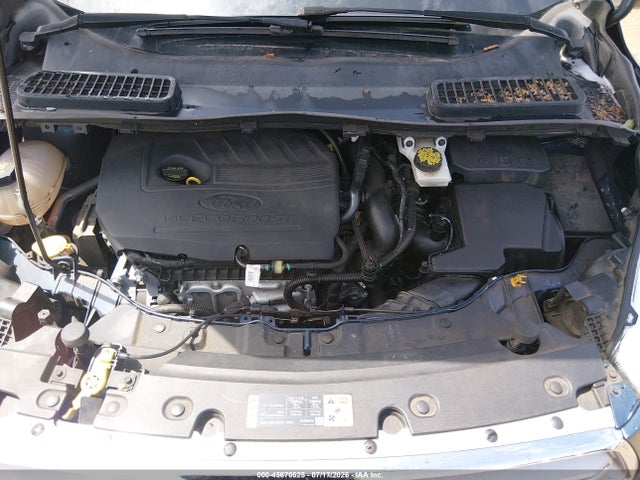 1FMCU9GD4JUB44185 Ford ESCAPE SE