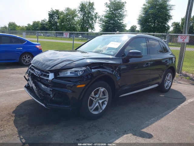 Продажа на аукционе авто 2018 Audi Q5 2.0t Premium/2.0t Tech Premium, vin: WA1ANAFY2J2108967, номер лота: 45670547
