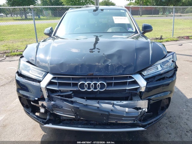 Продажа на аукционе авто 2018 Audi Q5 2.0t Premium/2.0t Tech Premium, vin: WA1ANAFY2J2108967, номер лота: 45670547