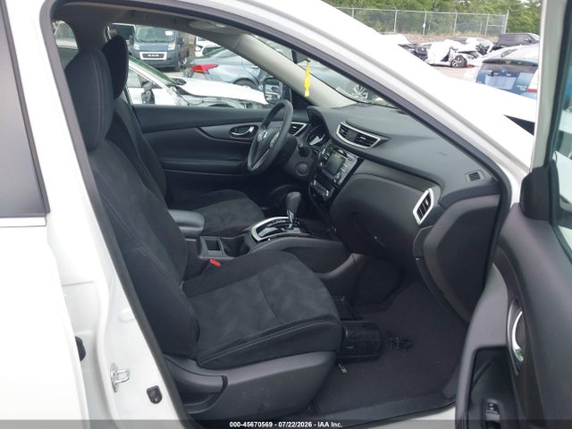 5N1AT2MV8GC847303 Nissan ROGUE SV
