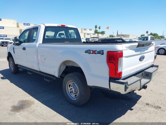 Ford F-250 Xl 2017 1FT7X2B6XHEE15056 Image 3