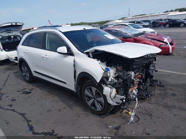 45670608 :رقم المزاد ، KNDCB3LCXL5362374 vin ، 2020 Kia Niro Lx مزاد بيع