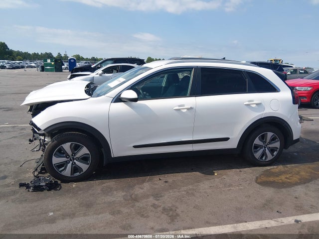 45670608 :رقم المزاد ، KNDCB3LCXL5362374 vin ، 2020 Kia Niro Lx مزاد بيع
