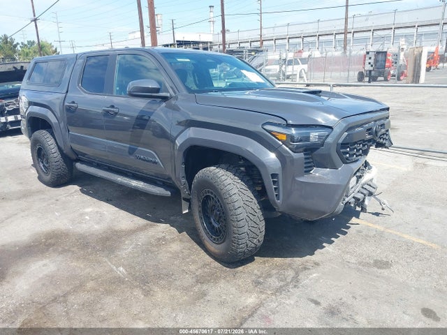 Toyota Tacoma 2024 3TMLB5JN9RM049013 головне зображення