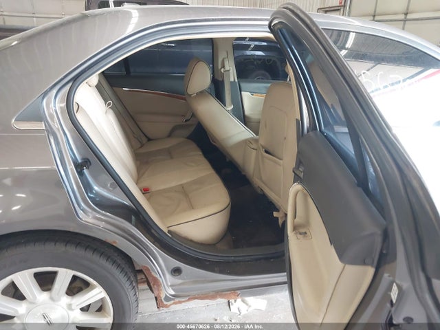 45670626 :رقم المزاد ، 3LNHL2GC0BR758554 vin ، 2011 Lincoln Mkz مزاد بيع