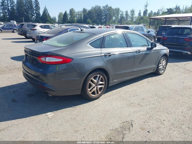 3FA6P0HD7FR133706 Ford FUSION SE