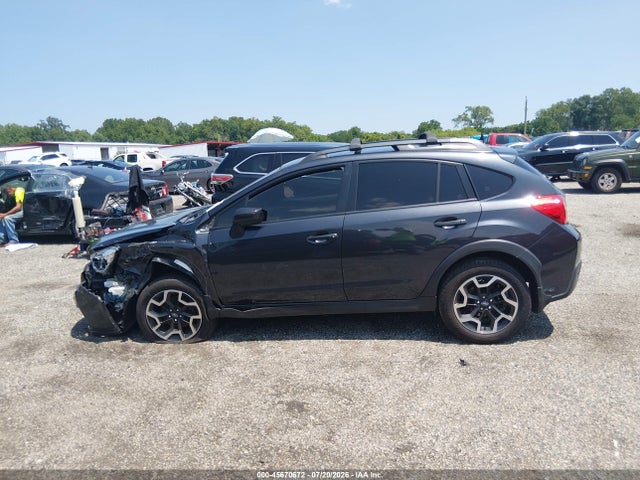 45670672 :رقم المزاد ، JF2GPADC1H8252665 vin ، 2017 Subaru Crosstrek 2.0i Premium مزاد بيع