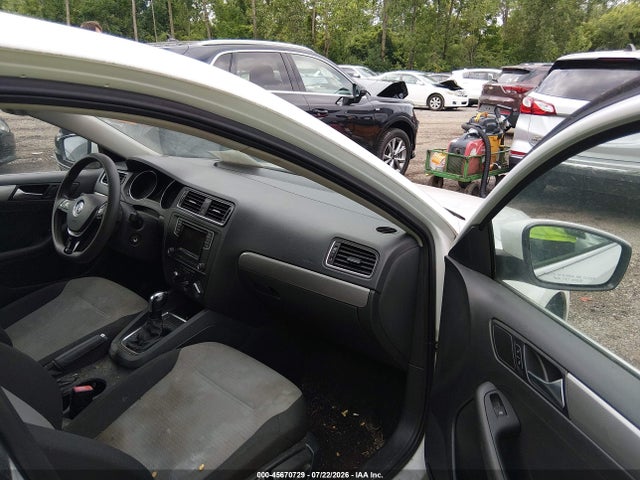 Продаж на аукціоні авто 2017 Volkswagen Jetta 1.4t S, vin: 3VW2B7AJ8HM201198, номер лоту: 45670729
