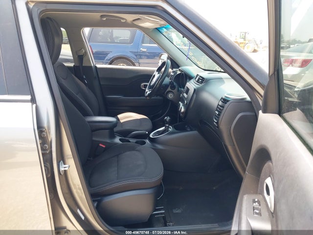 Продажа на аукционе авто 2015 Kia Soul, vin: KNDJN2A28F7228409, номер лота: 45670748