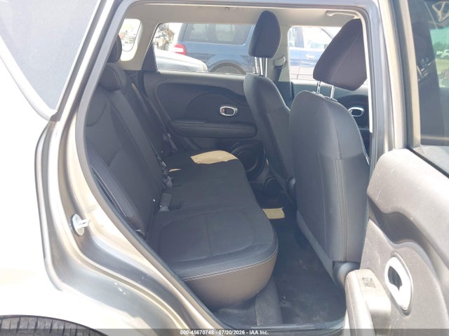 Продажа на аукционе авто 2015 Kia Soul, vin: KNDJN2A28F7228409, номер лота: 45670748