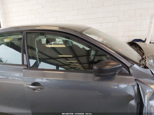 3VW2K7AJ4FM201857 Volkswagen Jetta 2.0l S