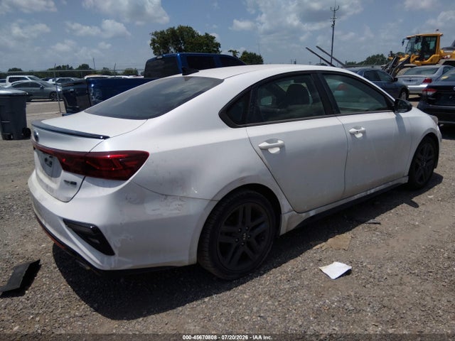 2021 Kia Forte Gt-line მანქანა იყიდება აუქციონზე, vin: 3KPF34AD4ME384226, აუქციონის ნომერი: 45670808