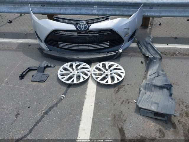 Продаж на аукціоні авто 2018 Toyota Corolla Le, vin: 2T1BURHE9JC007988, номер лоту: 45670838
