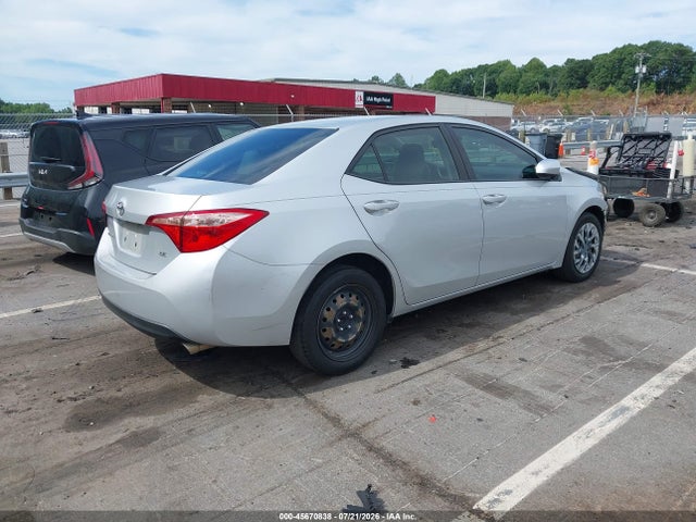 Продаж на аукціоні авто 2018 Toyota Corolla Le, vin: 2T1BURHE9JC007988, номер лоту: 45670838
