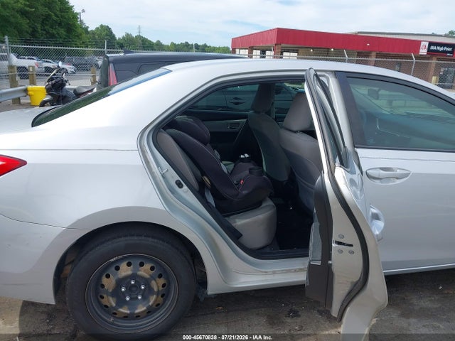 Продаж на аукціоні авто 2018 Toyota Corolla Le, vin: 2T1BURHE9JC007988, номер лоту: 45670838