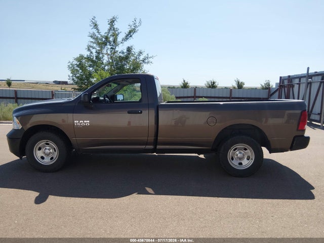 45670844 :رقم المزاد ، 3C6JR6DG9KG502192 vin ، 2019 Ram 1500 Classic Tradesman  4x2 8' Box مزاد بيع